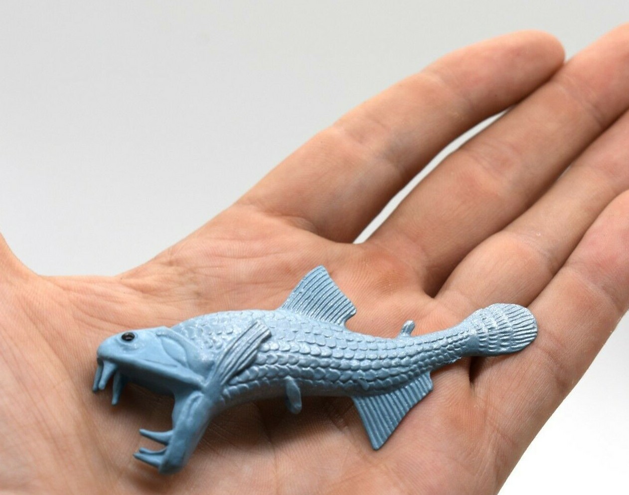 Realistic Viperfish Replica Toy Plastic Deep Sea Fish Model 3 3/8″ F3680 B10