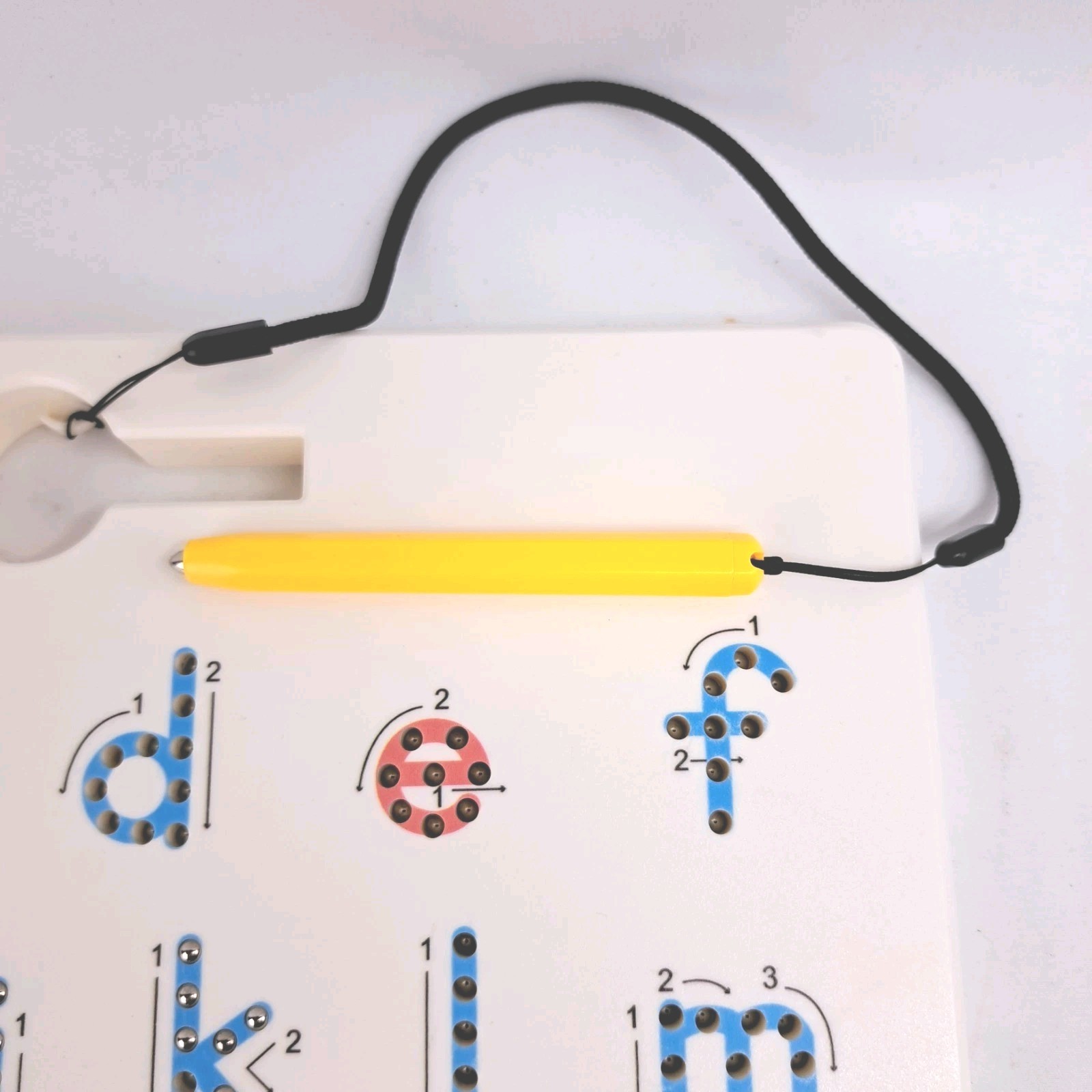 A To Z Magnatab Tablet And Magnetic Pen Lower And Upper Case Blue Red