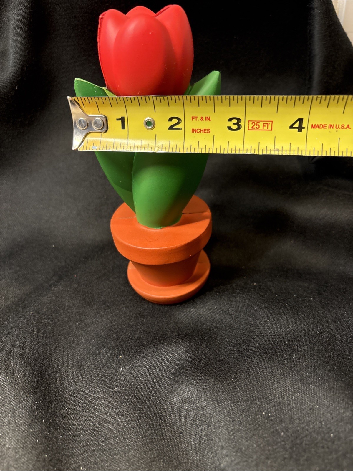 New Learning Resources Cross-Section Flower Model designed for biology education