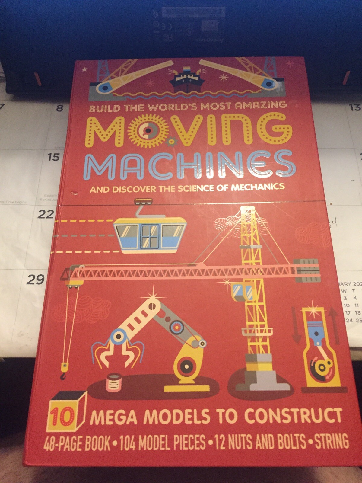 Moving Machines: 10 Mega Models to Construct