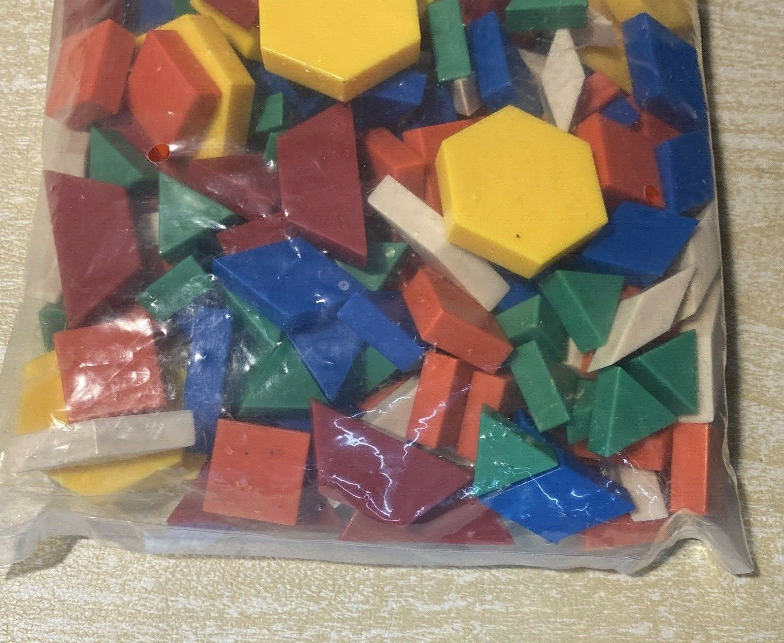 Early Learning Plastic Pattern Blocks Geometric 6 Different Shapes and Colors