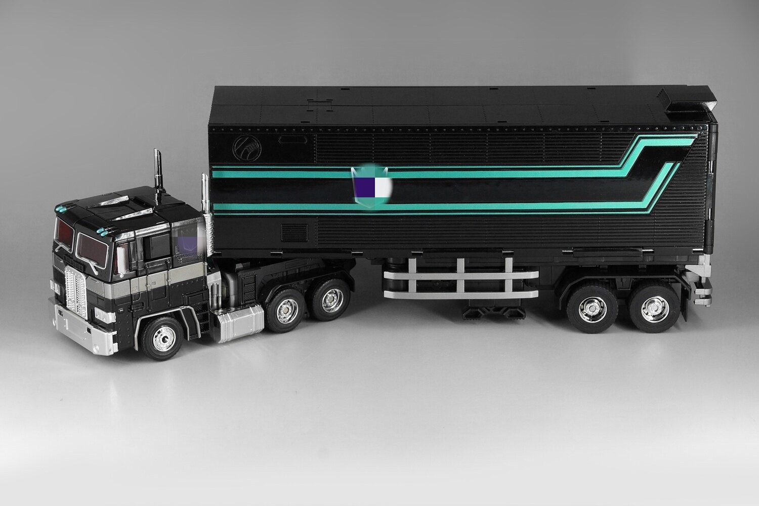 MP10B Dark Optimus Prime MP-10B Carriage K MP Master Transform Model Toys