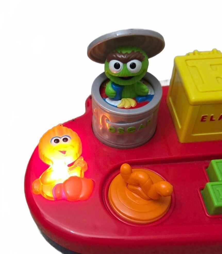 Sesame Street Pop Up Pals