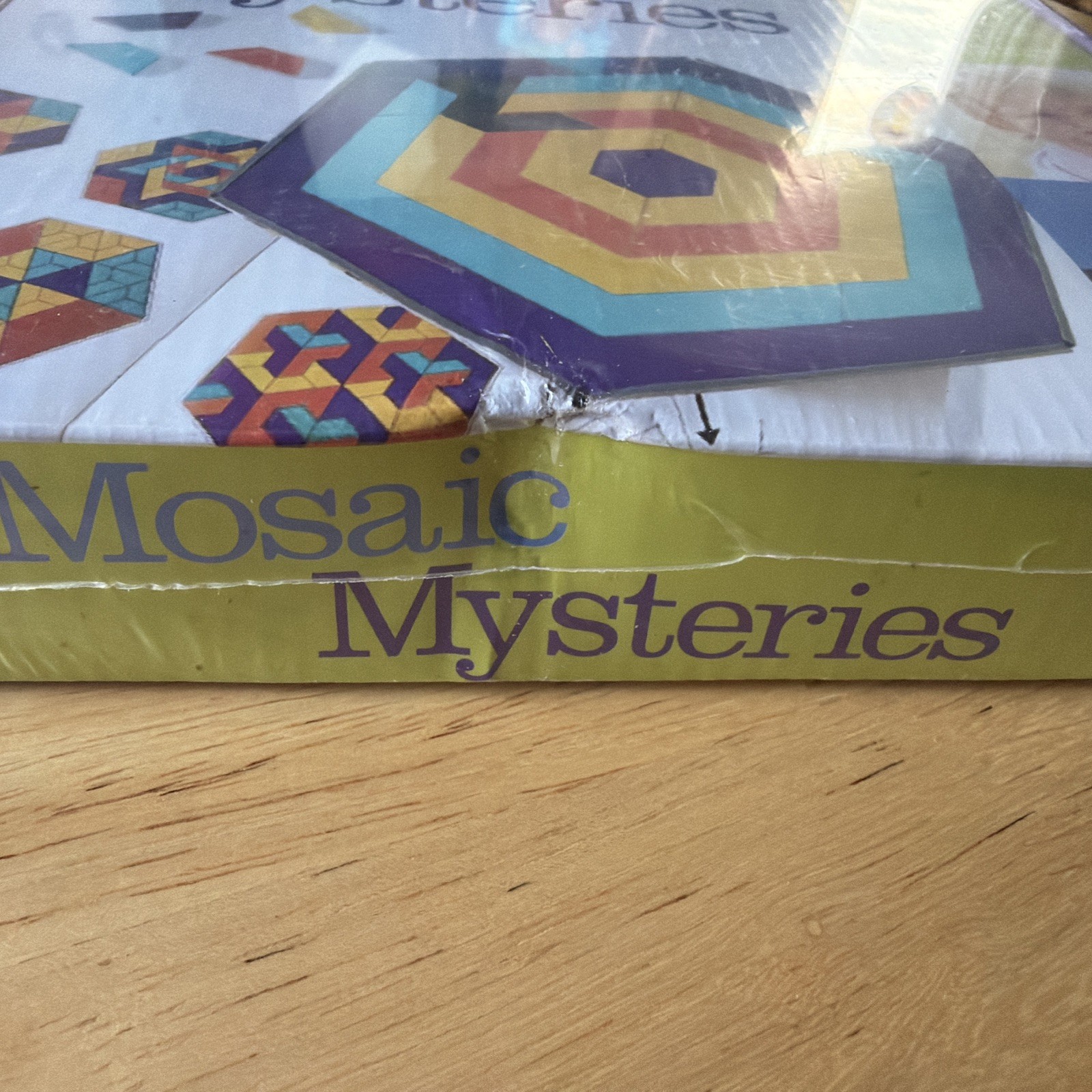 Discovery Toys Mosaic Mysteries Educational Pattern Puzzle Game Sealed #4182