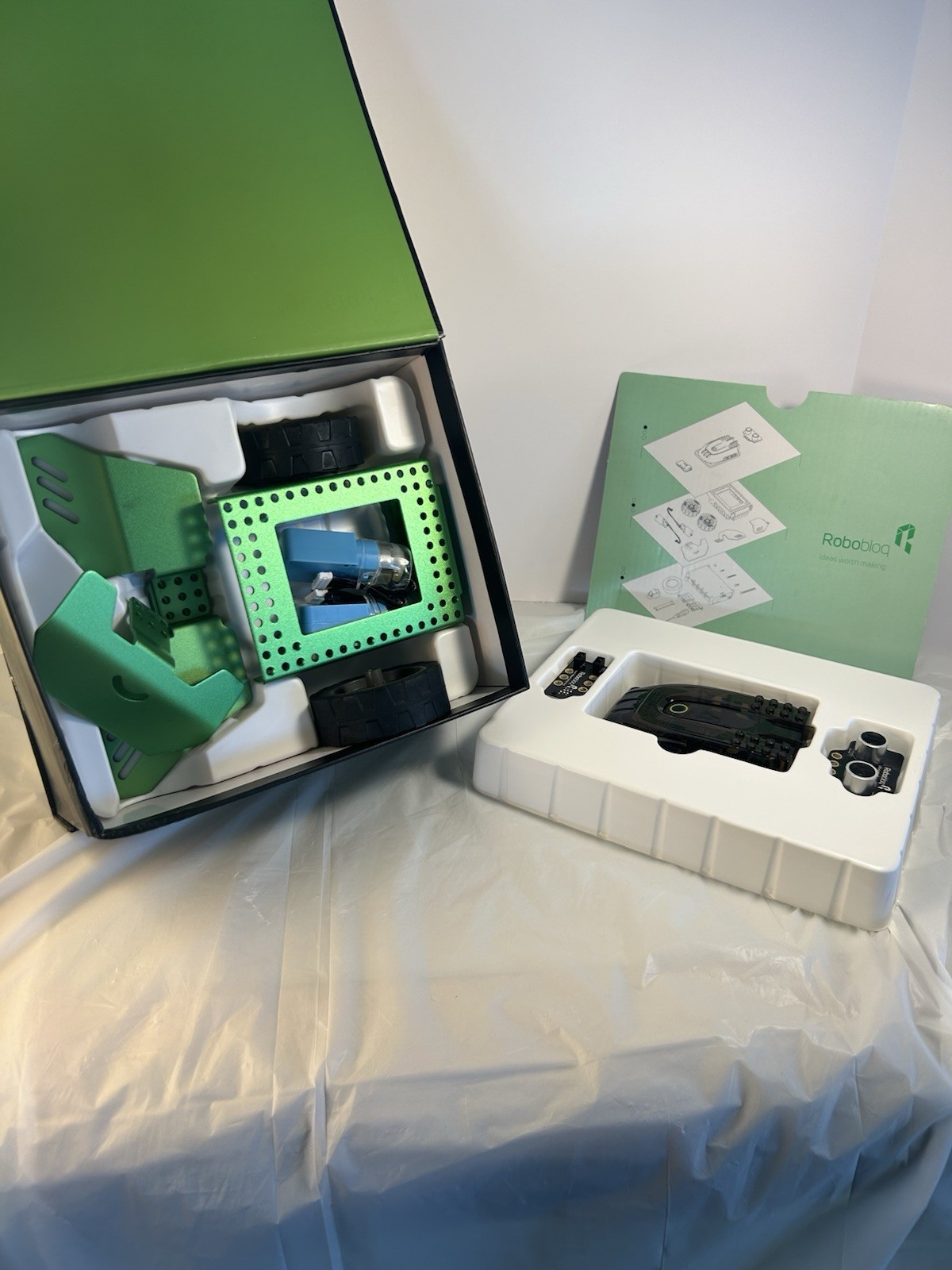Robobloq Q-Scout STEM Robot Kit Coding Programmable Educational Toy Kid Open Box
