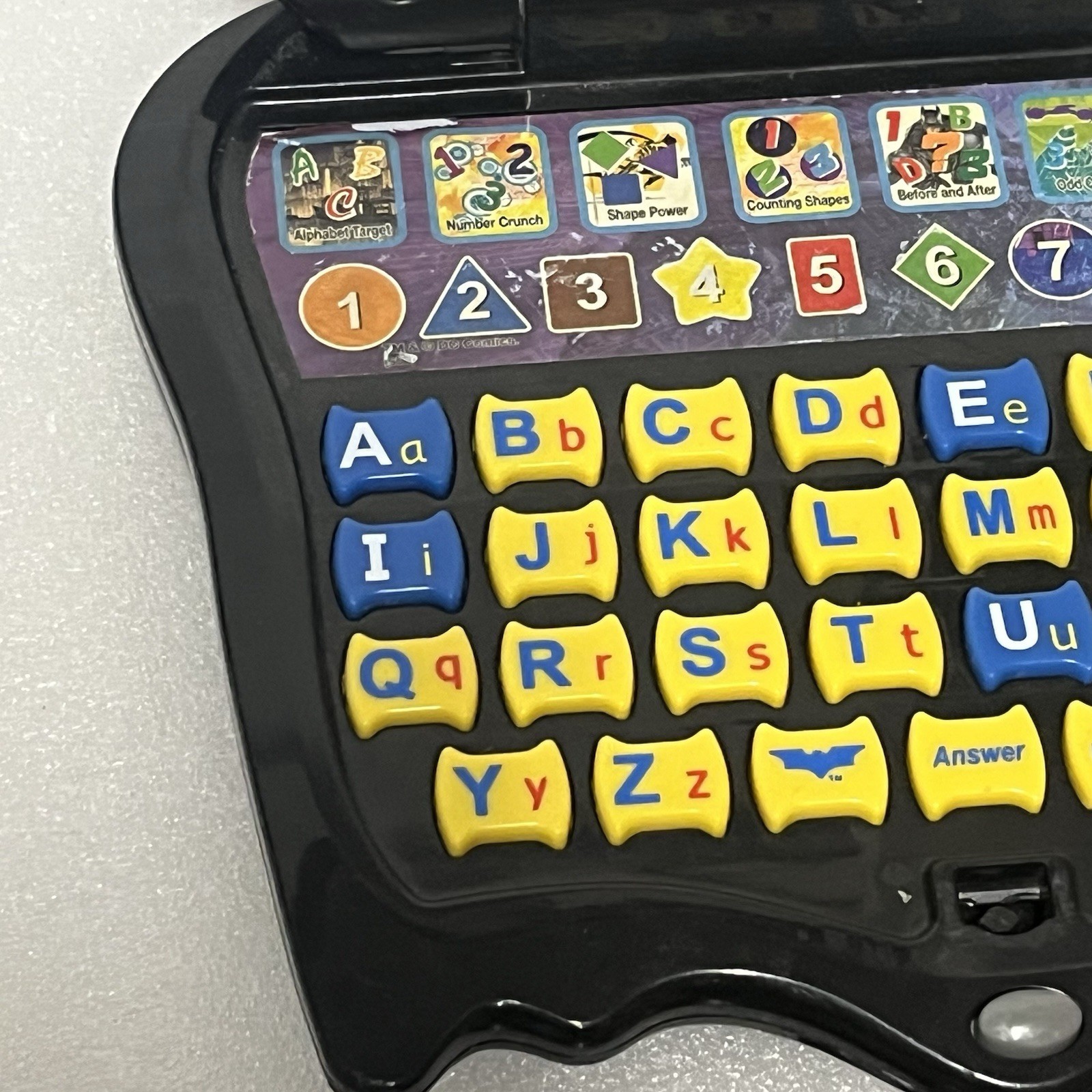 Rare Oregon Scientific Batman Dark Knight Computer Educational toy Laptop Game