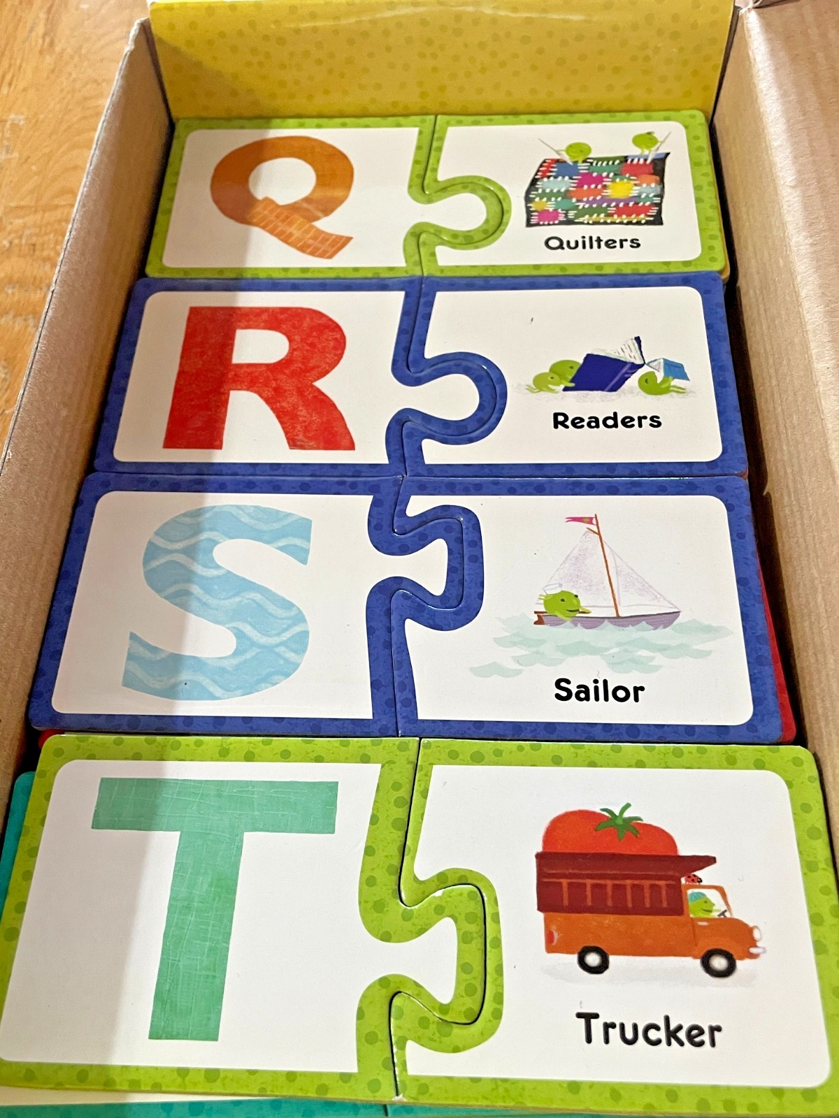 Scholastic LMNO Peas Matching Puzzle Pairs Alphabet Numbers 72 Pieces w/Book