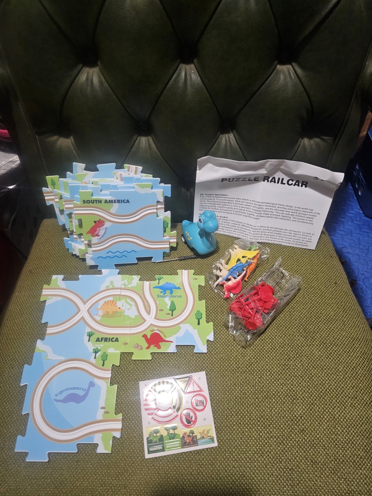 Puzzle Racer Kids Car Track Set Unique World Map Floor Puzzle Dinosaur STEAM NIB