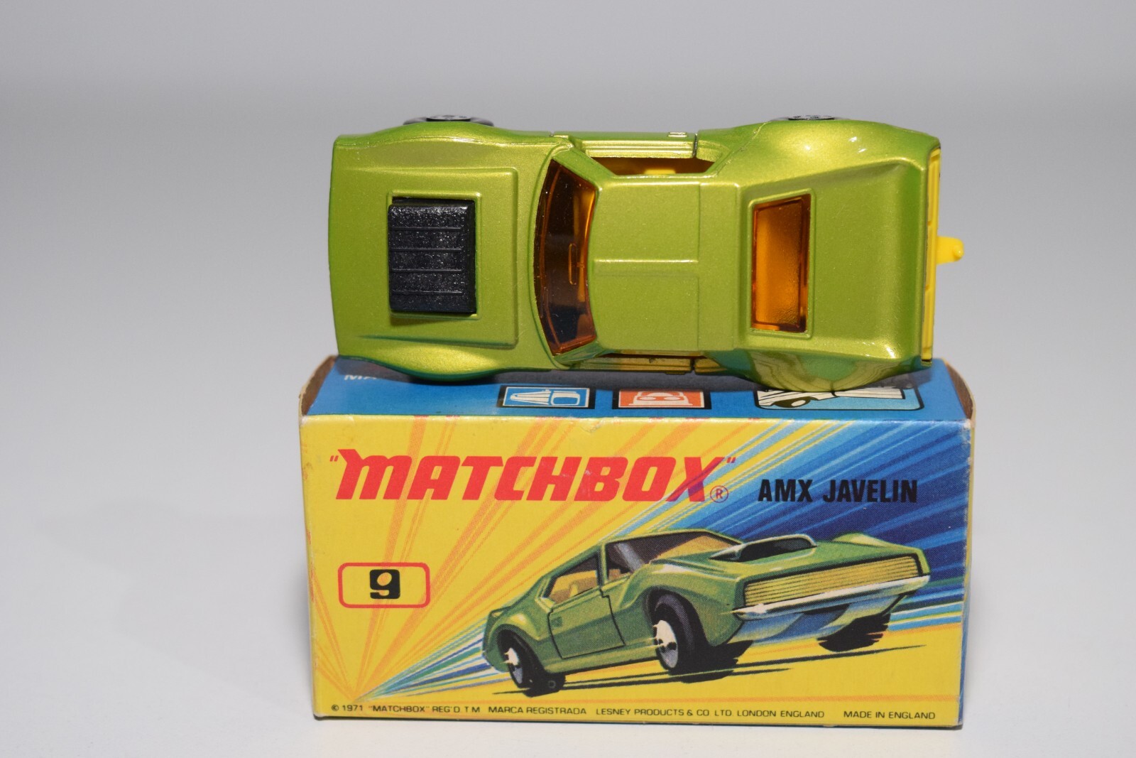 A94 1:64 3 INCH MATCHBOX SUPERFAST 9 AMX JAVELIN METALLIC GREEN MIB
