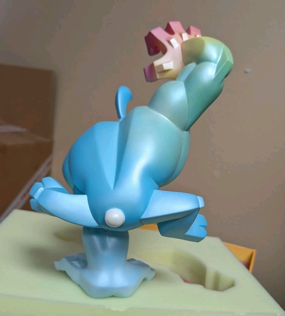 Coarsetoys Instinctoy Paw 12″ Vinyl Art Figure – Coarse Rainbow – Rare