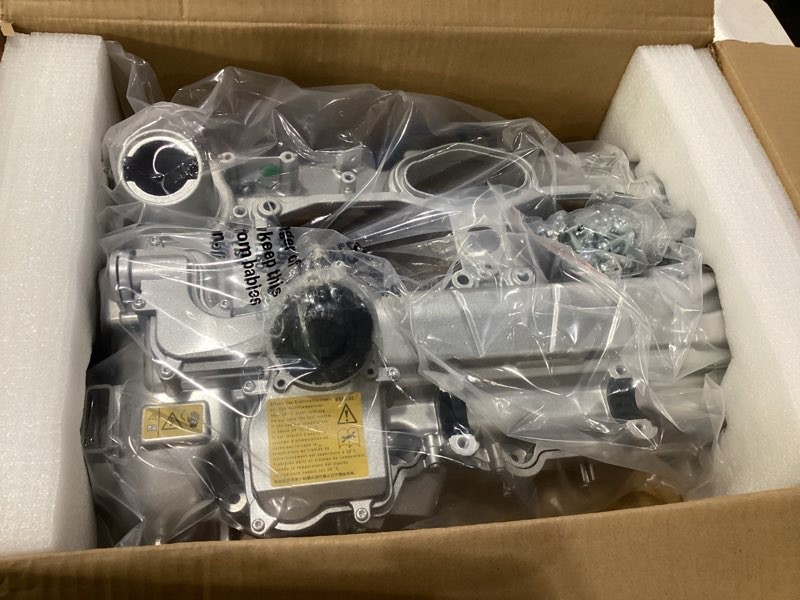 Aluminum N20 Engine Valve Cover Kit with Gasket, Bolts & Oil Filler Cap BMW