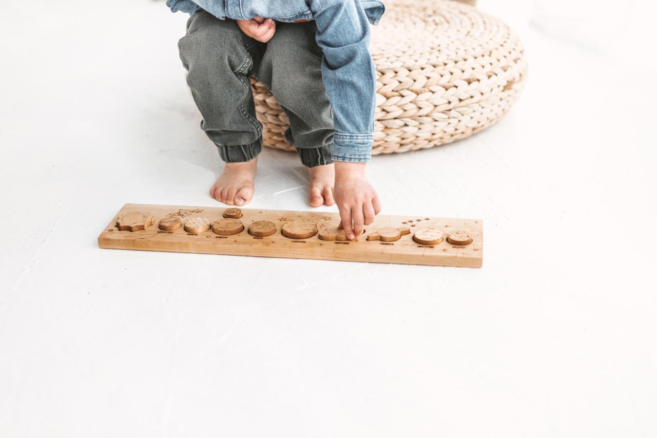 Solar system toddler puzzle toy, Montessori learning science toys, preschool