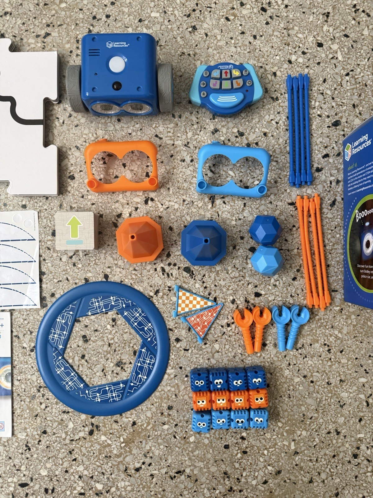 Learning Resources Botley 2.0 The Coding Robot 78-Piece STEM Set Complete Tested