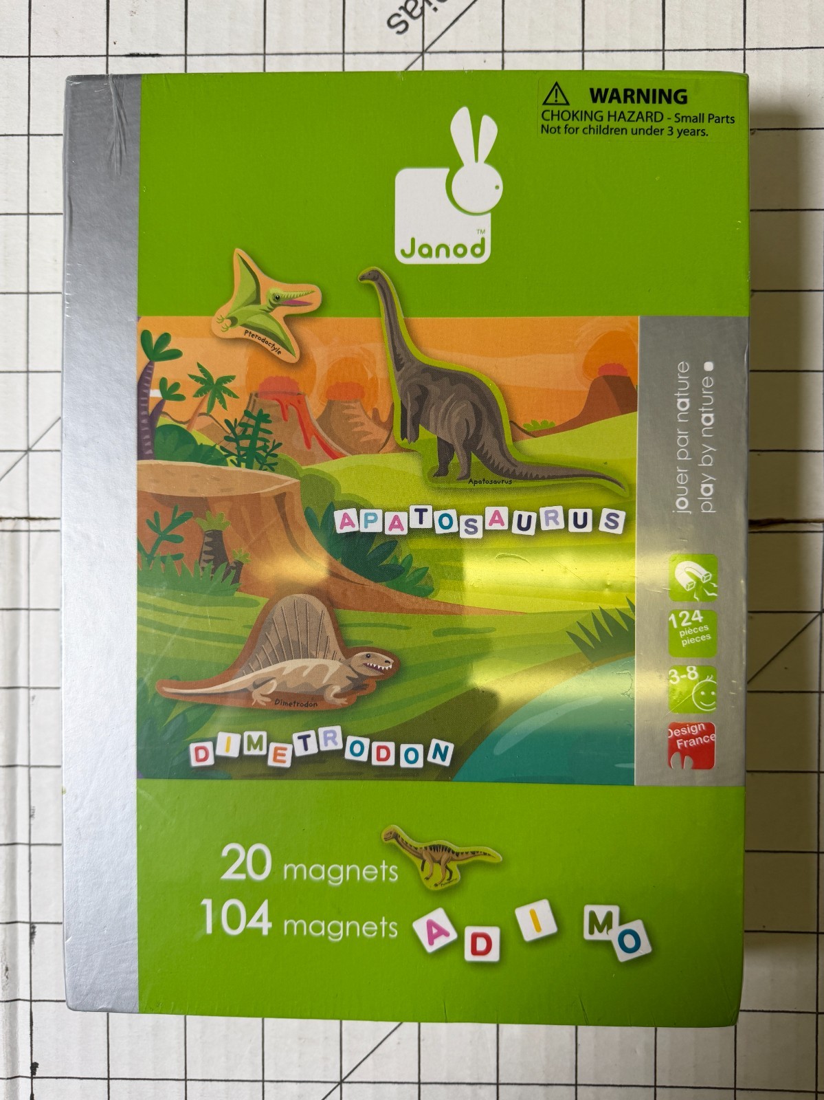 Janod Magneti’Book Dinosaurs 124-Piece Magnetic Learning Set 3 – 8 Years New