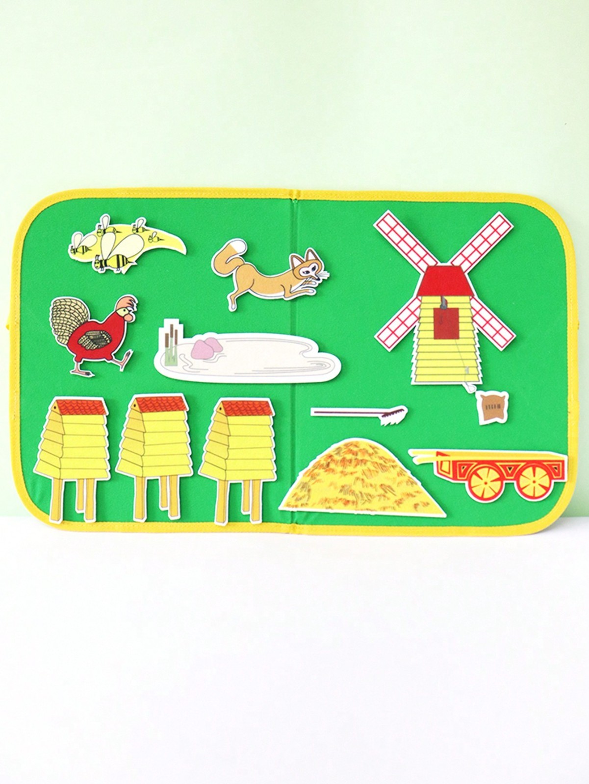 Hen’s Walk Felt Story Set Flannel Board Storytelling Educational Toy for Kids