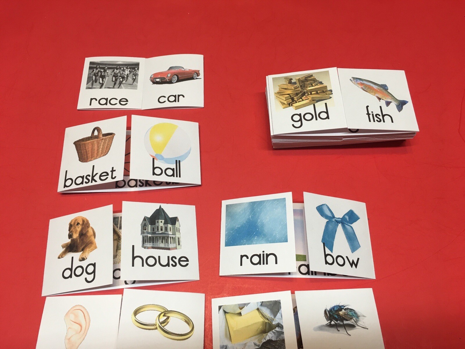 Compound Words – Reading Manipulative – 33 Flip Cards – Activity Cards