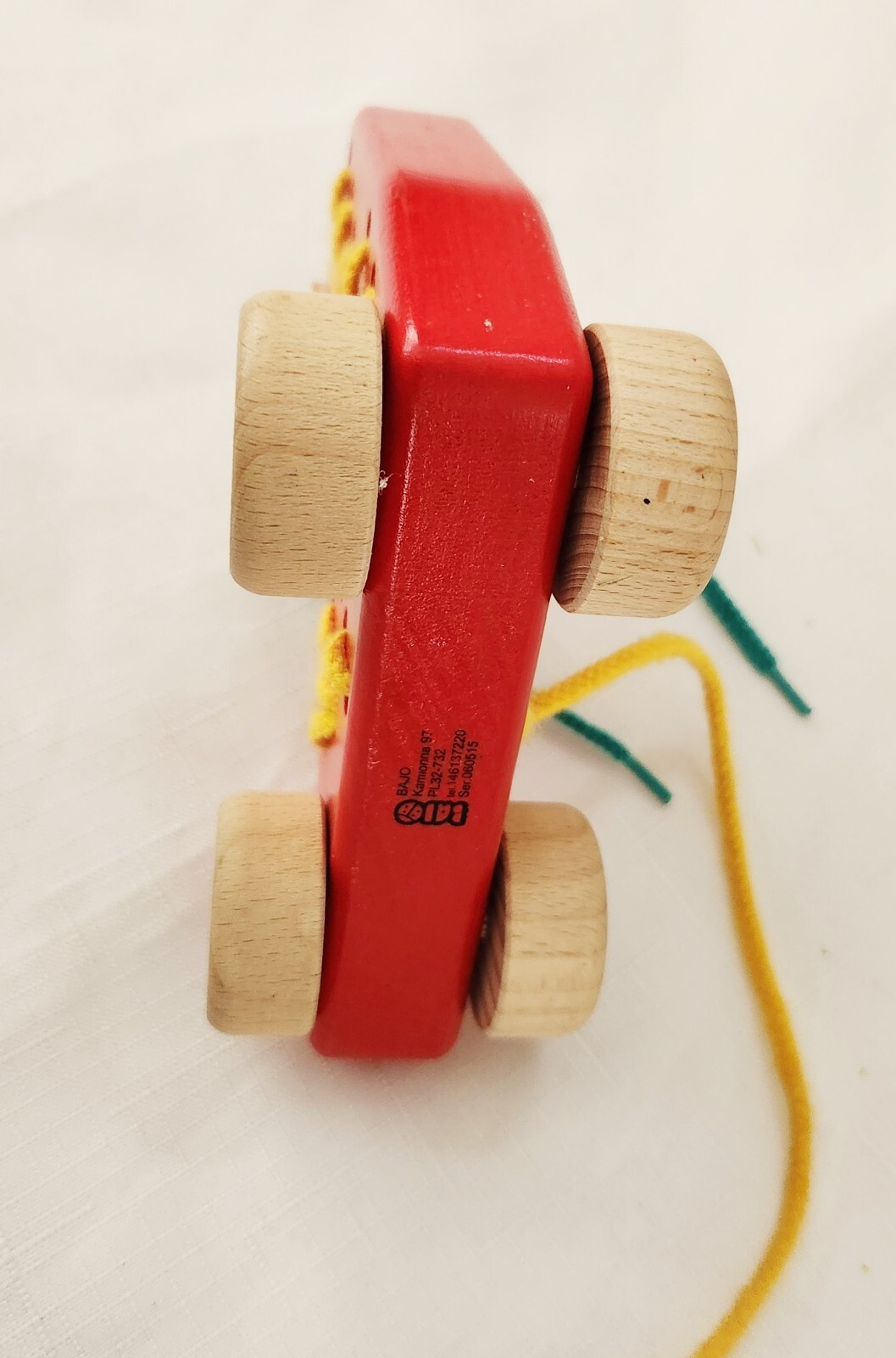 BAJO RED WOODEN LACING SHOE ON WHEELS ROLLERSKATE BOYS GIRLS UNISEX IN EXCELLENT