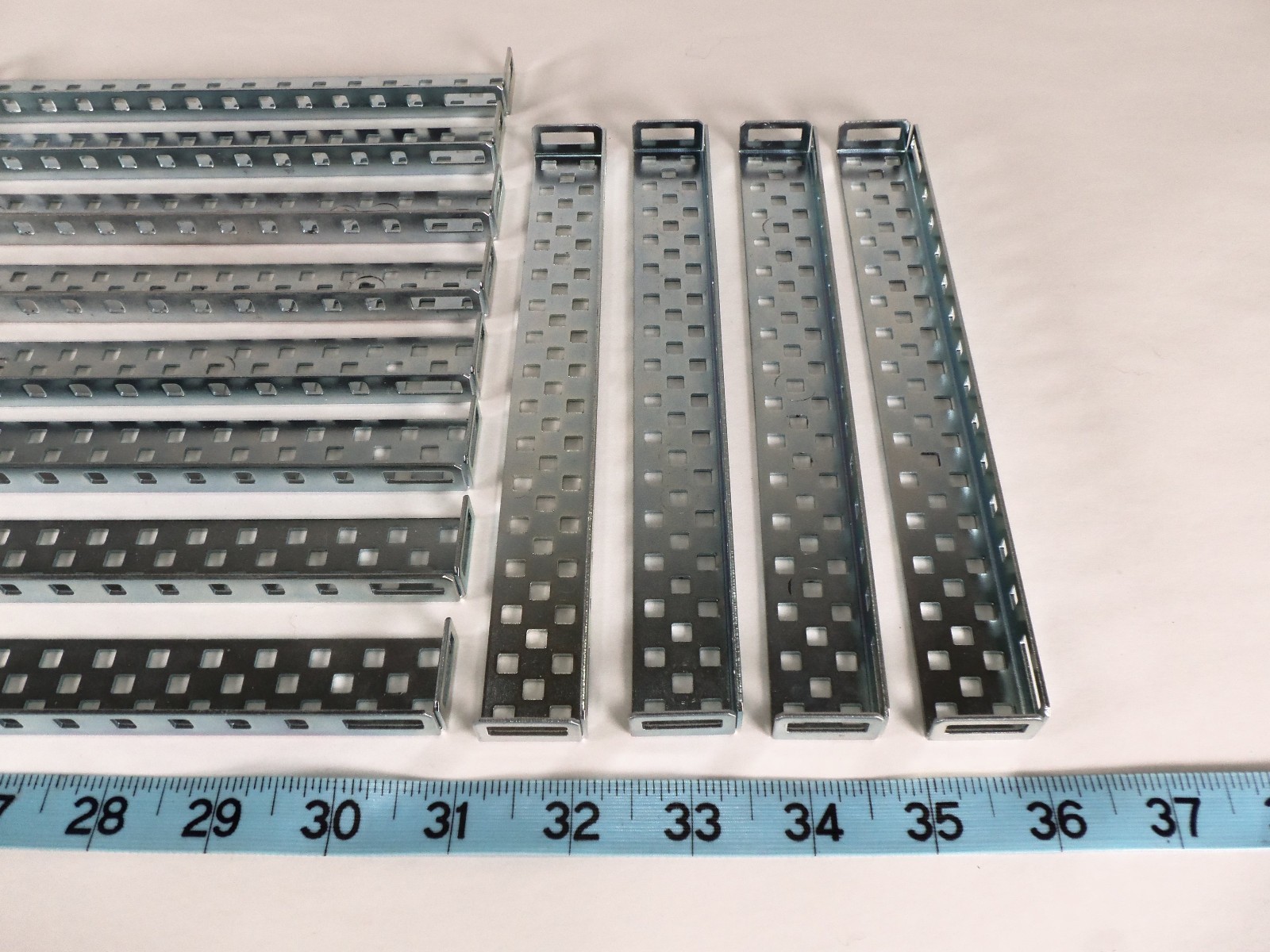 VEX Robotics EXP V5 Steel 16-Hole Chassis Rail x15; 1x2x1x20 C-Channel x2