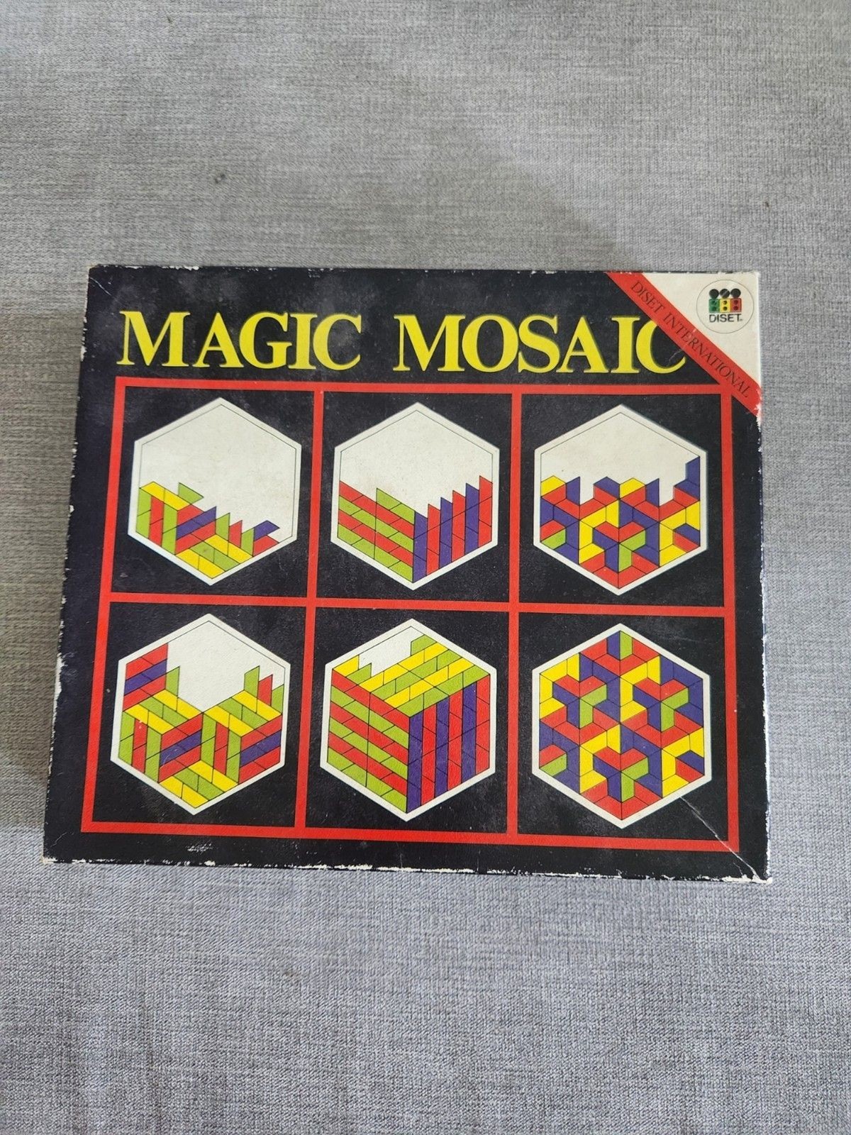 Diset International Magic Mosaic Educational Puzzle – Creative Pattern Building