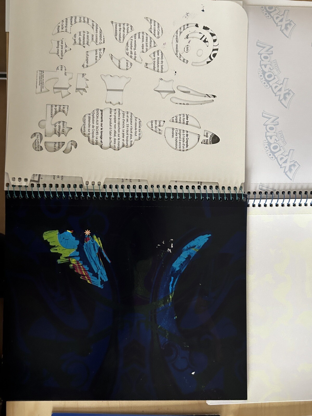 Crayola Colour Explosion Mega Pack *3* Colouring Books + Stencils -no markers