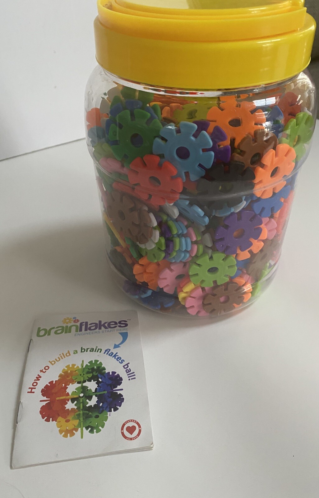 VIAHART Brain Flakes Ages 5+ Interlocking Plastic Discs Creative Building STEM