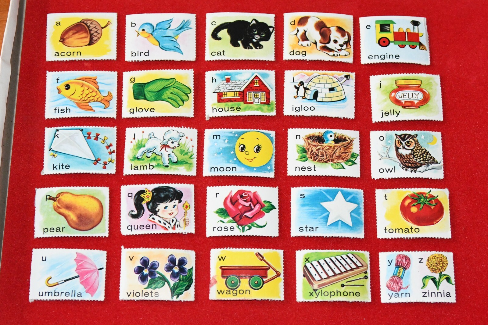 Vintage 1967 Saalfield ABC Flannel Board Set COMPLETE Letters Alphabet Learning