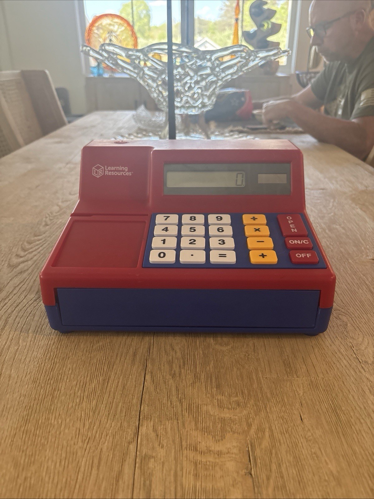 Learning Resources Electronic Kids Toy Cash Register, 10 x 11″ Works, CC & Money