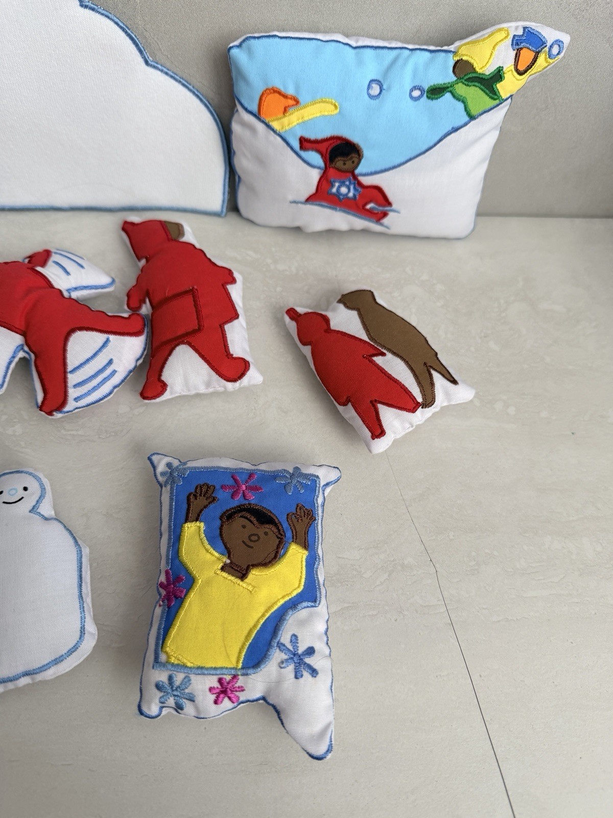 “The Snowy Day” Felt Storyboard Kit – 10 Pieces