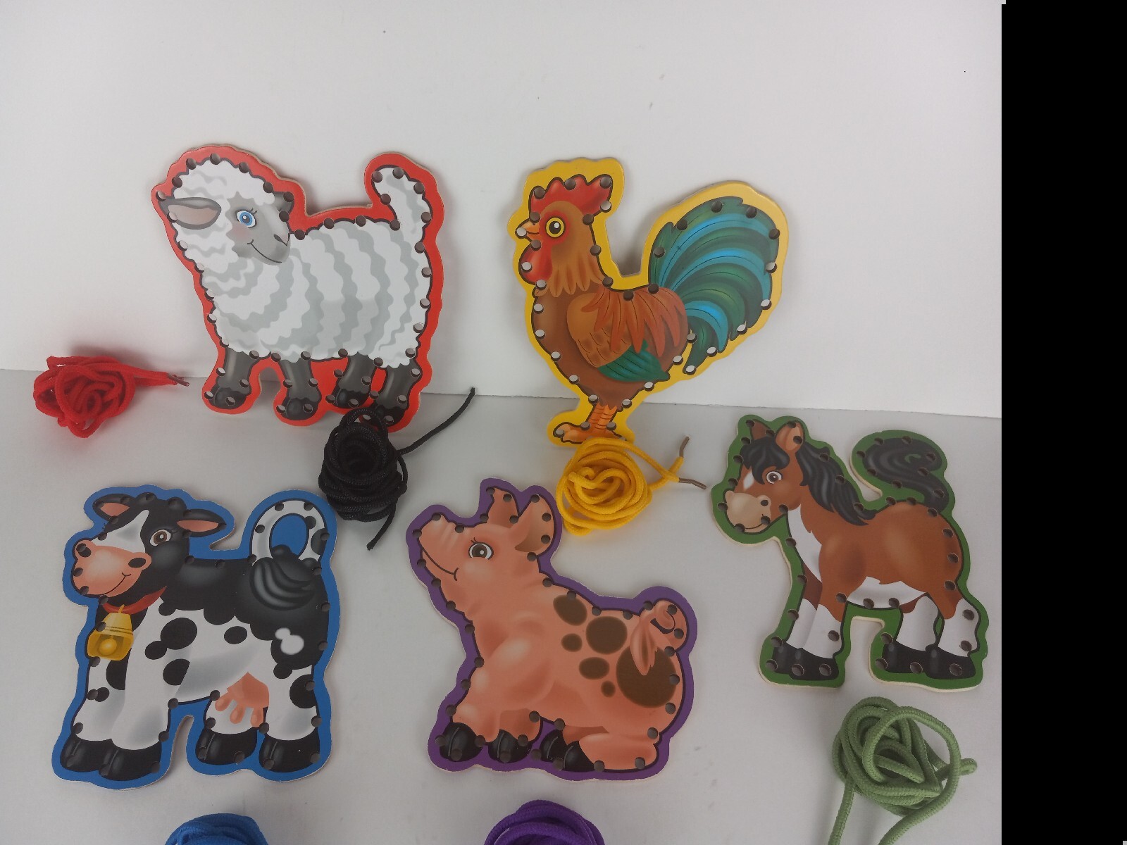 5 piece Farm Animal Lacing Board Education Manipulatives with colorful laces