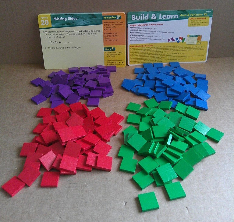Lakeshore Build & Learn Area & Perimeter Kit # TT566 Grades 3–4 (ages 8–9)