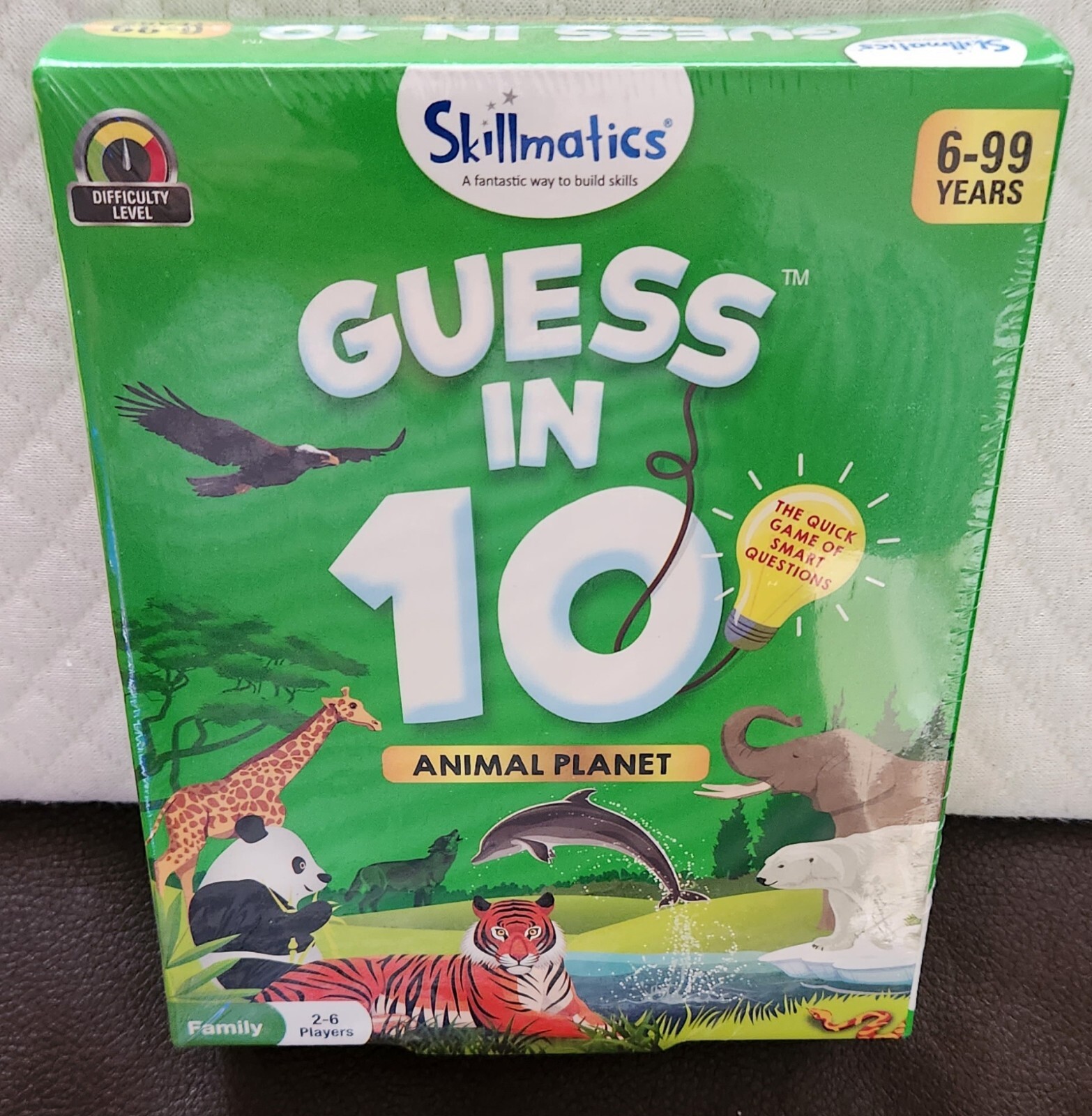 New Skillmatics Guess in 10 Animal Planet Family Card Game. Factory Sealed