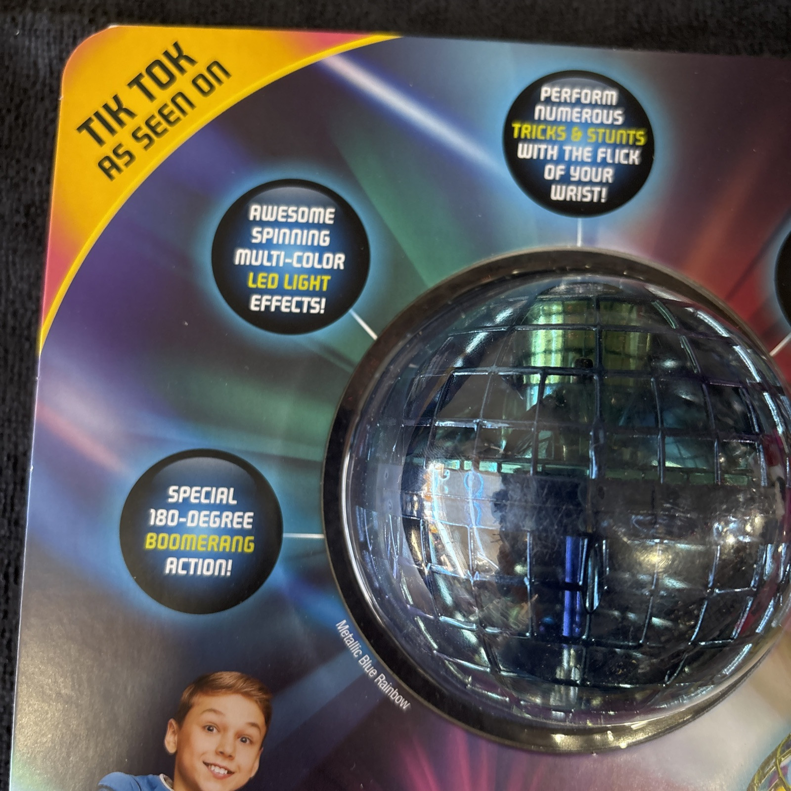 Wonder Sphere Magic Hover Ball, Rainbow Edition