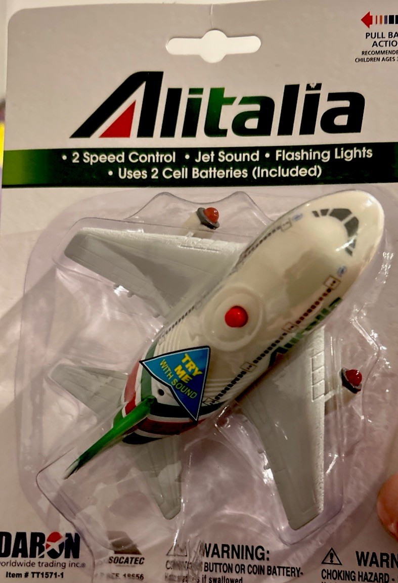 ALITALIA Toy Kids Fun Plane Jet Pull-Back Release Light Up & Noises HTF RARE New