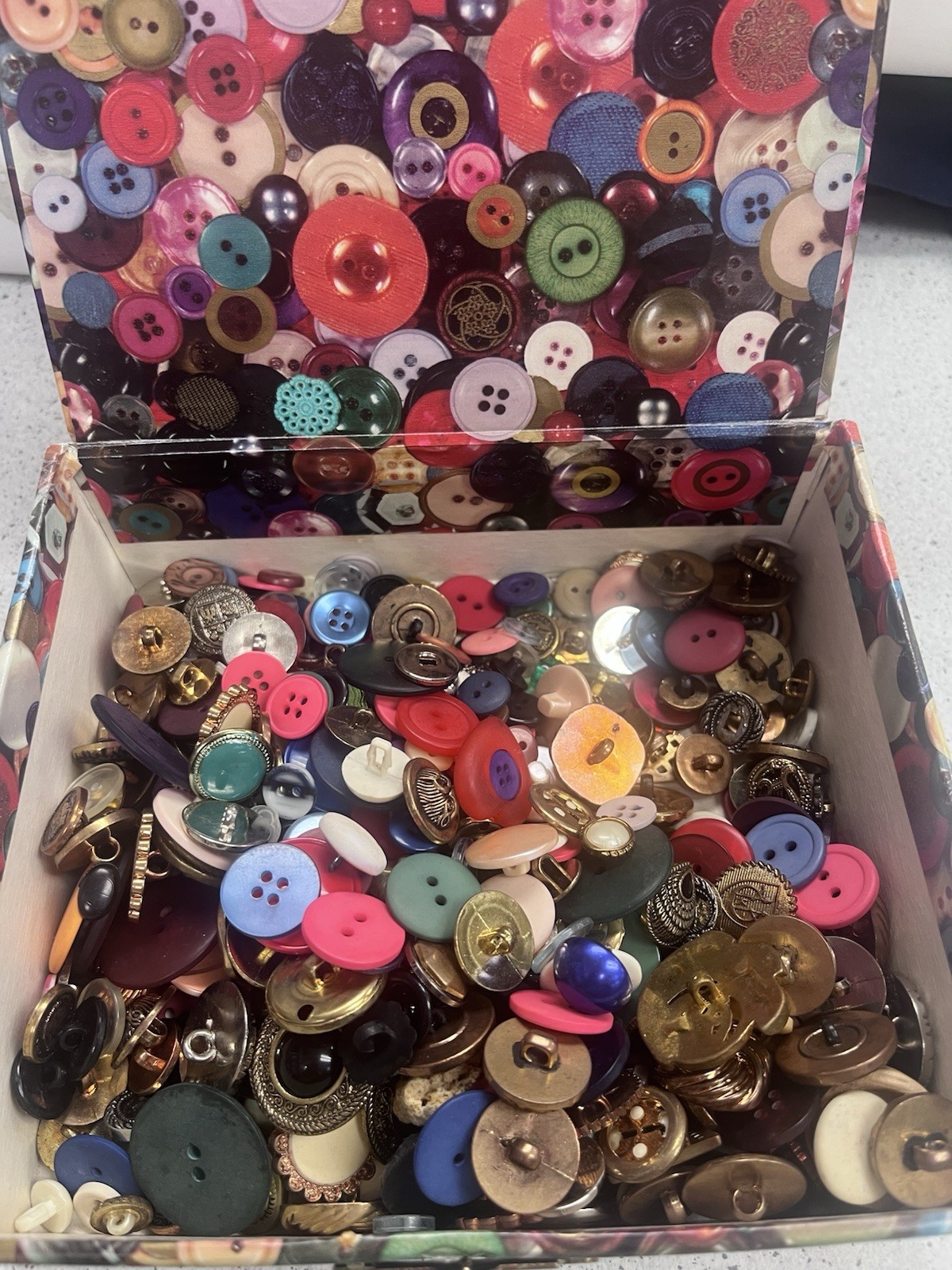 Lakeshore Learning Materials Button Box 1996 Vintage Sorting With Various Button