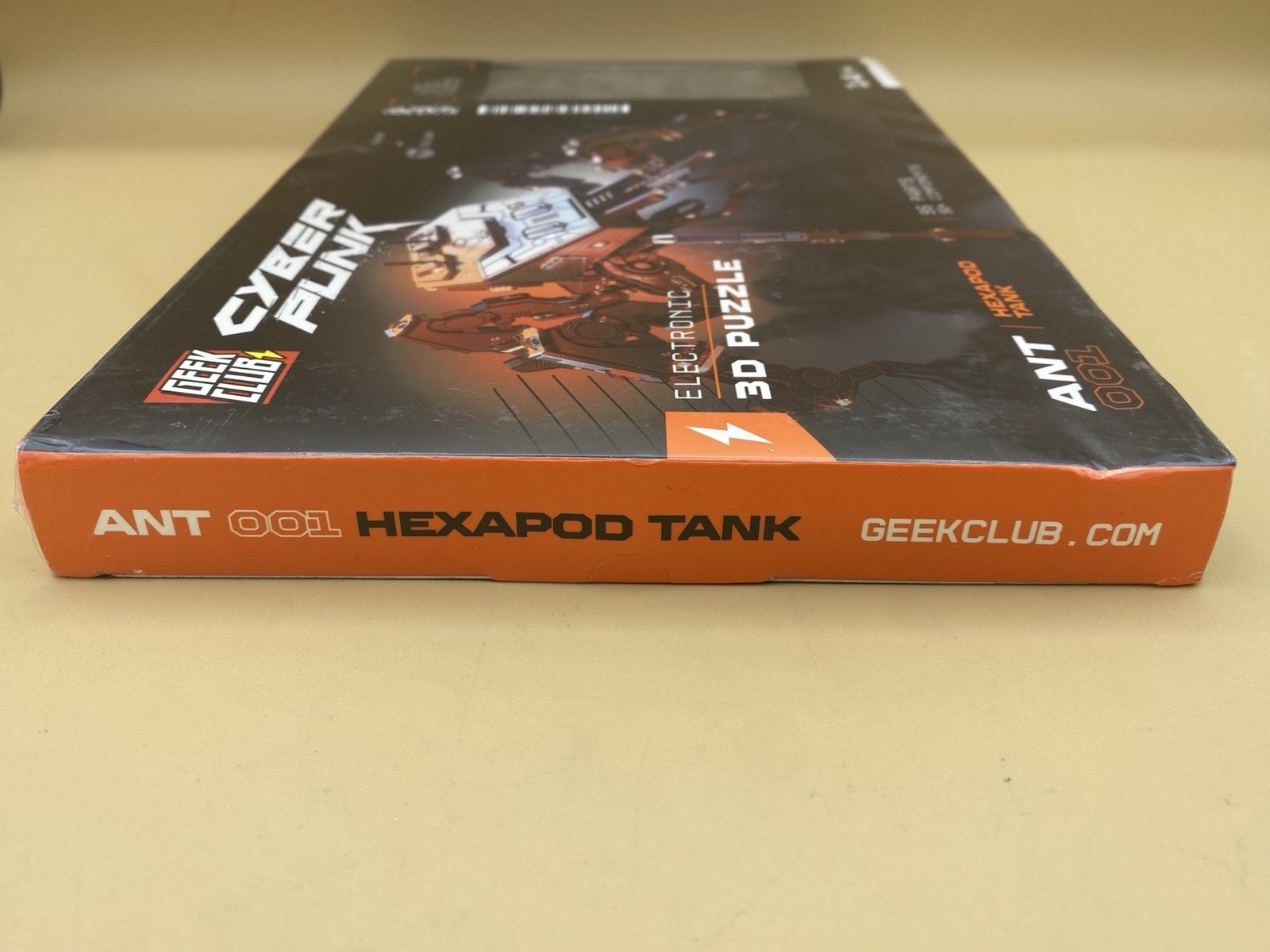 Geek Club Cyber Punk Ant 001 Hexapod Tank Electronic 3D Puzzle Black/Silver STEM