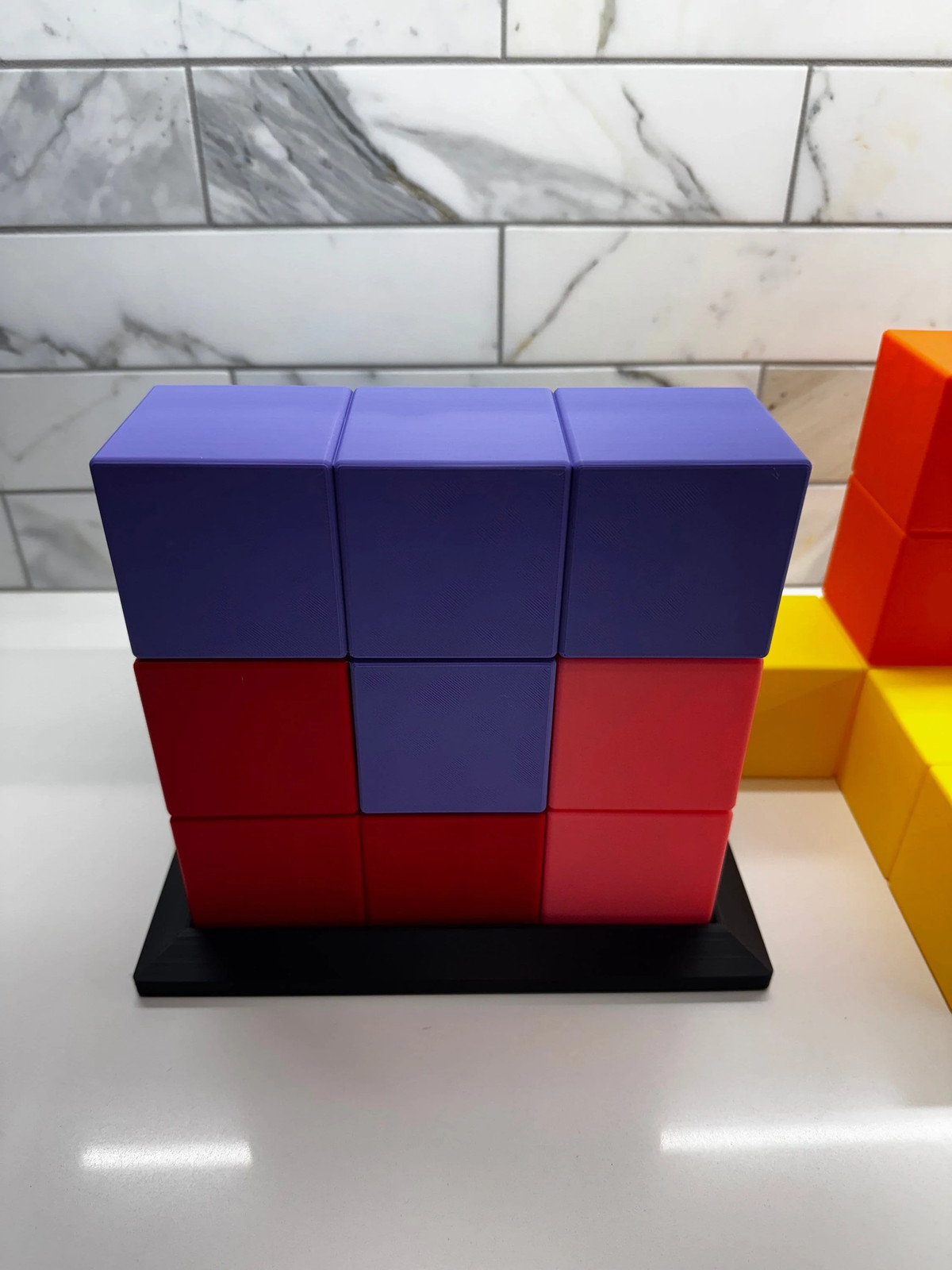 Soma Cube Puzzle – 7 Piece 3D Printed Brain Teaser with Display Base – Retro