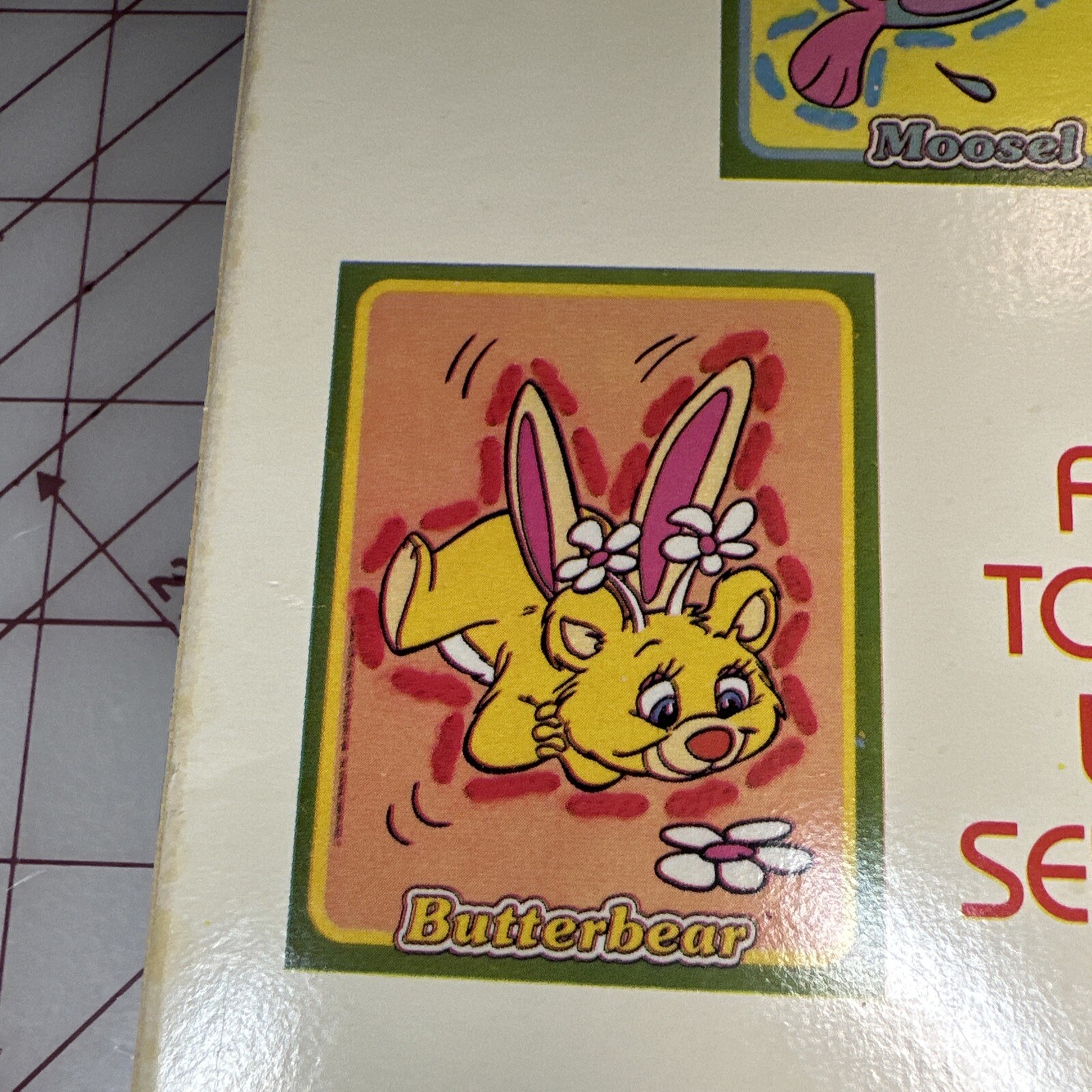Wuzzles Sewing Cards by Colorforms 1985 Hasbro Bradley Cartoon Printed In USA @