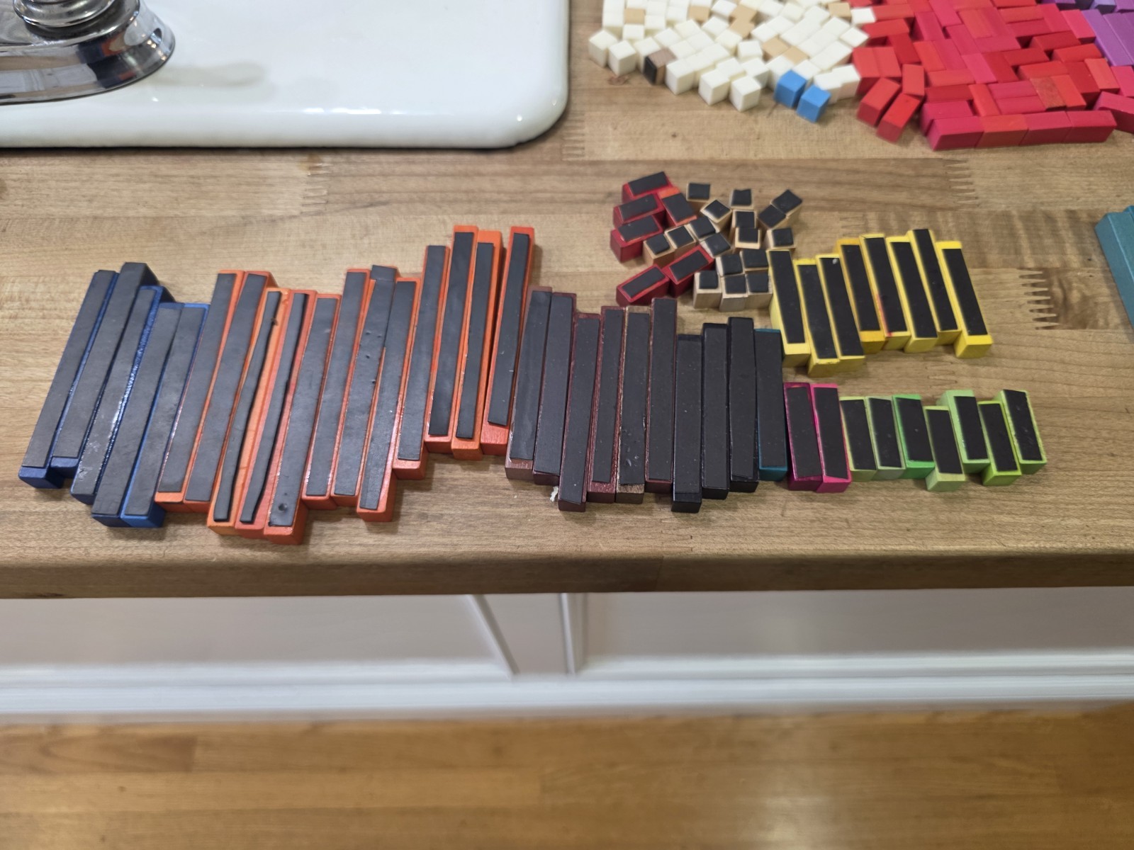 500 pcs Wooden Cuisenaire Rods Lot Home School Math Manipulatives w/books
