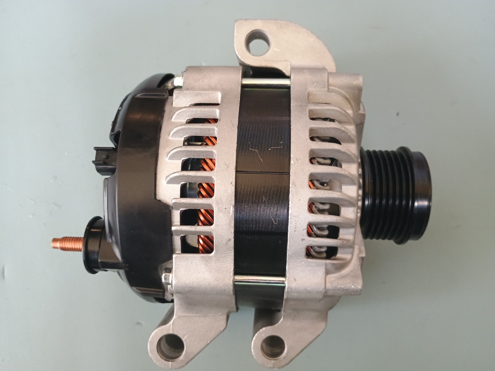 Alternator 12V 220A CW Ford 2011-2021 Jeep Grand, Challenger 11-22, Durango …