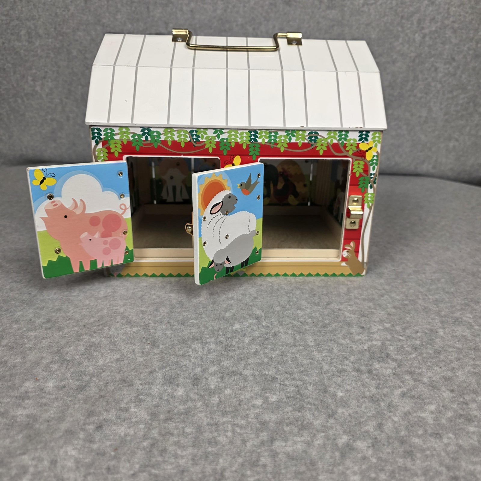 Melissa & Doug Wooden Latches Barn Toy Building Red Farm Animals Kids Playset