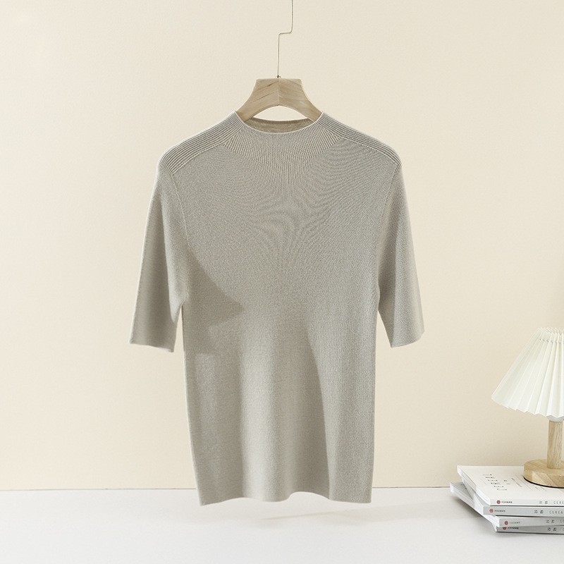 Merino all wool ultra fine wool sweater for women, seamless one-piece ready to