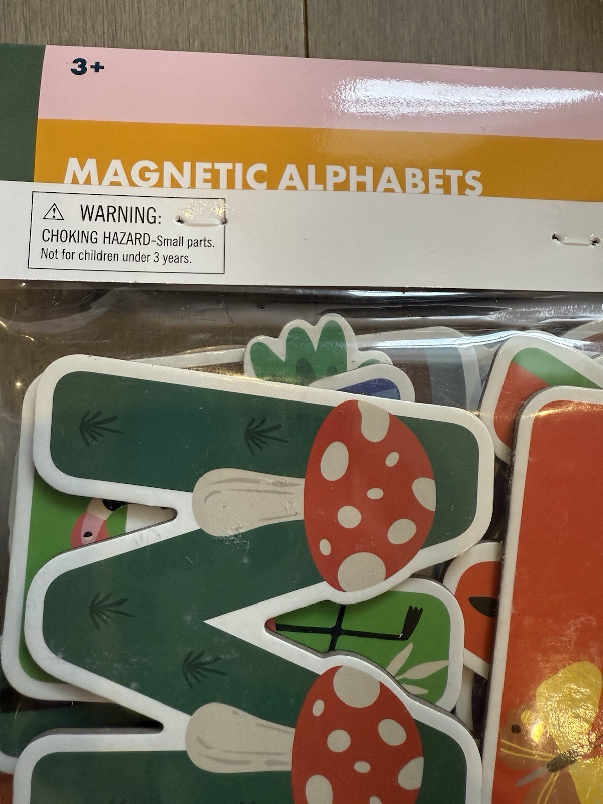 NEW TARGET Learn & Play 26 Magnetic Letters school teacher Alphabet Kids