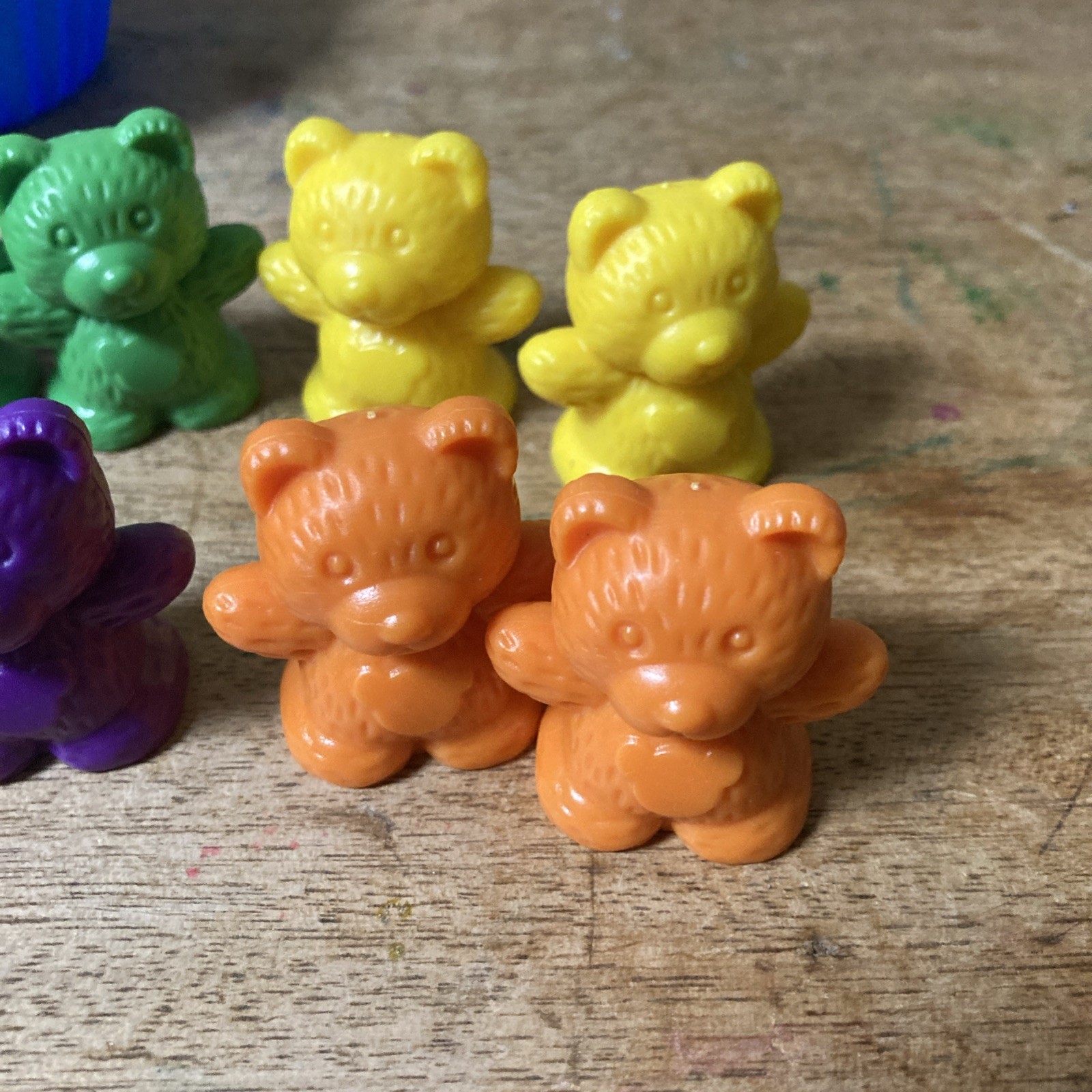 Kids Corner 12 Colored Counting Bears w/ Sorting Cup & Soft Die Sorting Counting