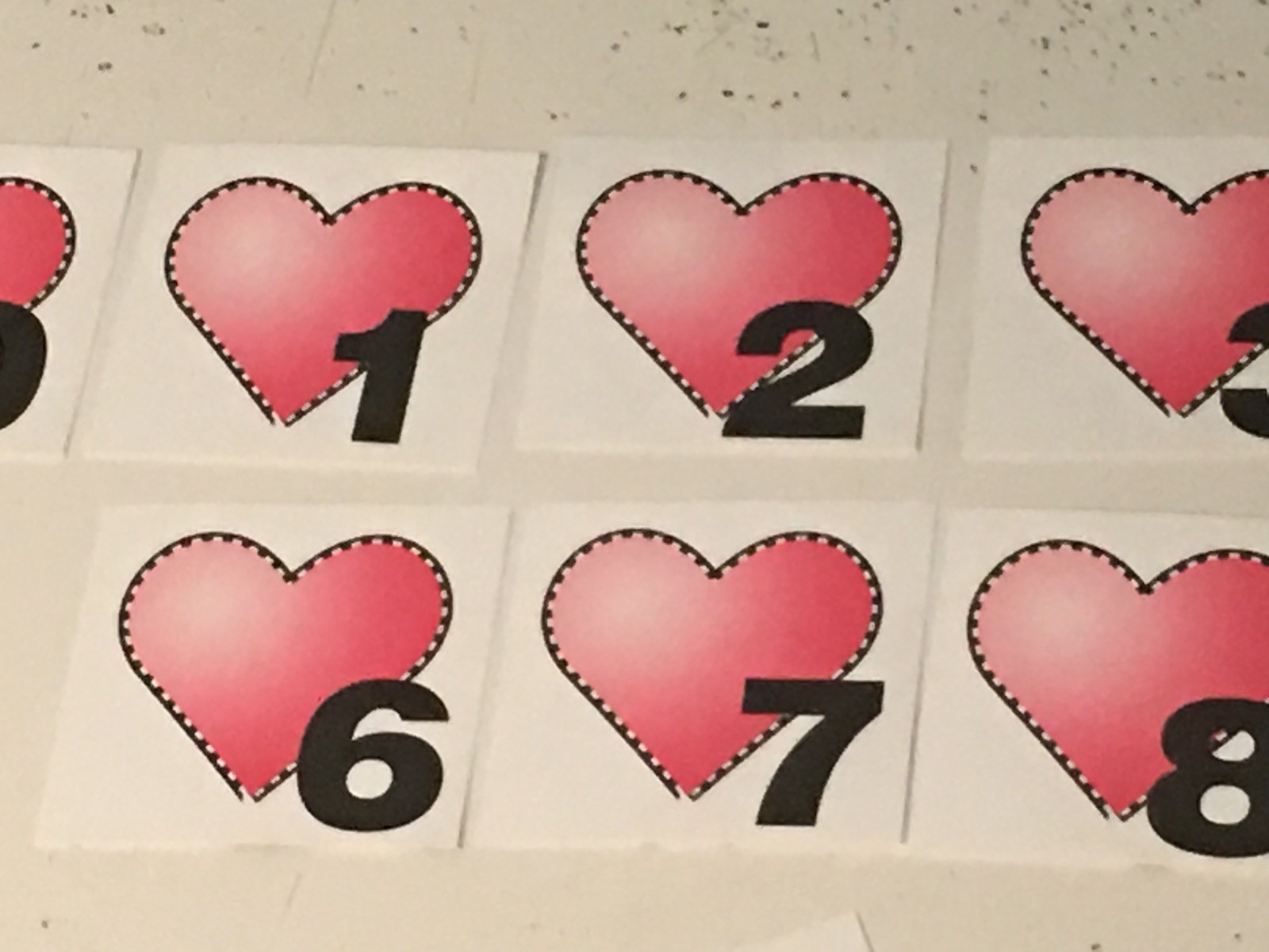 Heart Theme – 31 Laminated Calendar Squares + Blank Cards