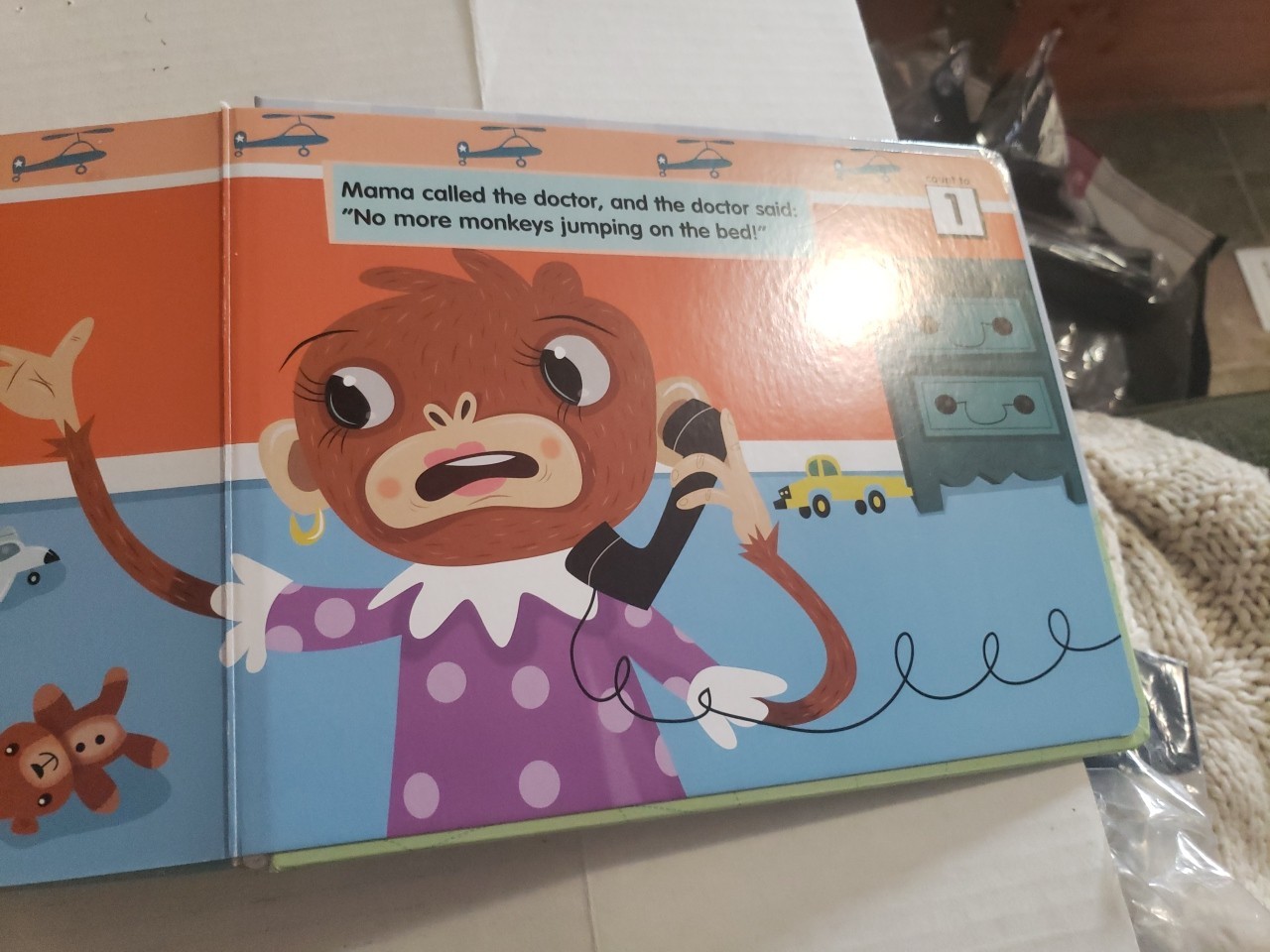 Melissa & Doug Activity Book-Poke-A-Dot: 10 Little Monkeys (Ages 3+)