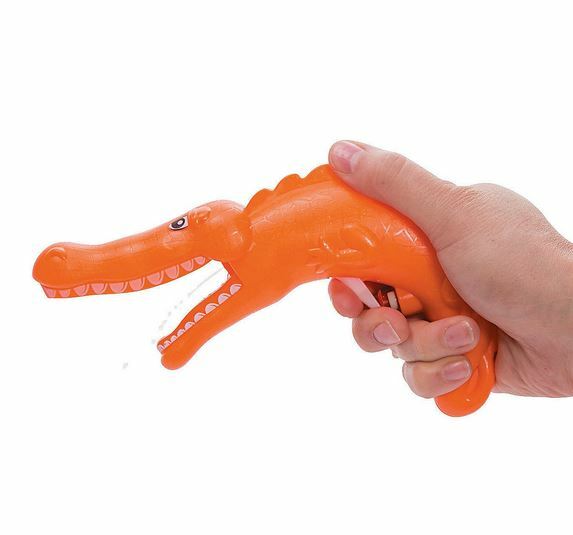 U PICK- Water Pistol Shark Alligator Orca Whale Gator Pool Toy Squirt Gun