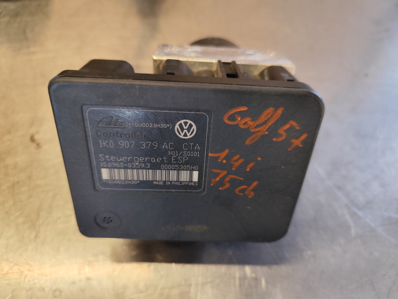ABS BLOCK CASE VW VOLKSWAGEN GOLF 5 + 1.4i 16V 75CV 1K0907379AC / 1K0614517AE