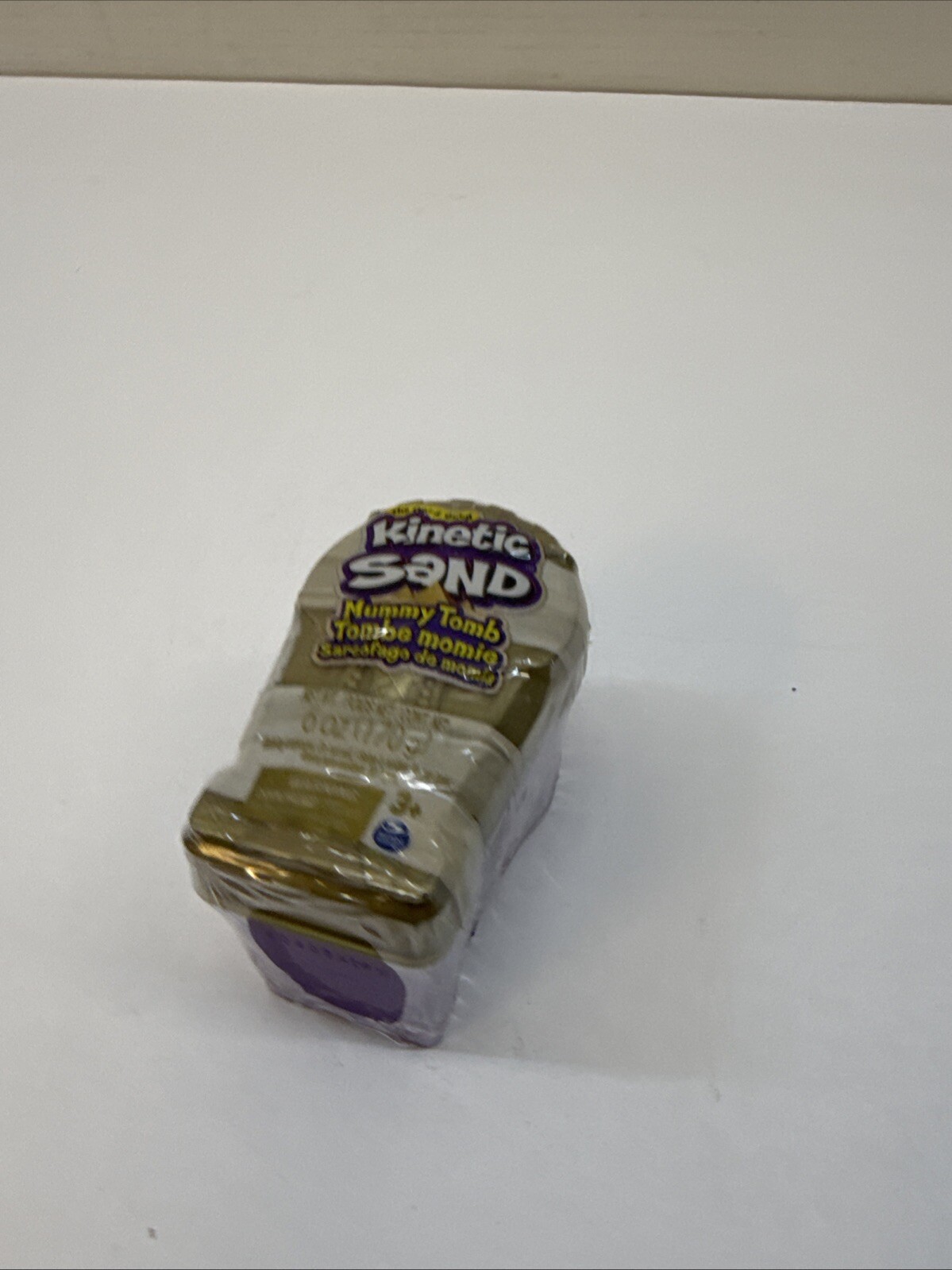 Kinetic Sand Mummy Tomb Playset with 6oz Brown Sand Find Tresure Brand New