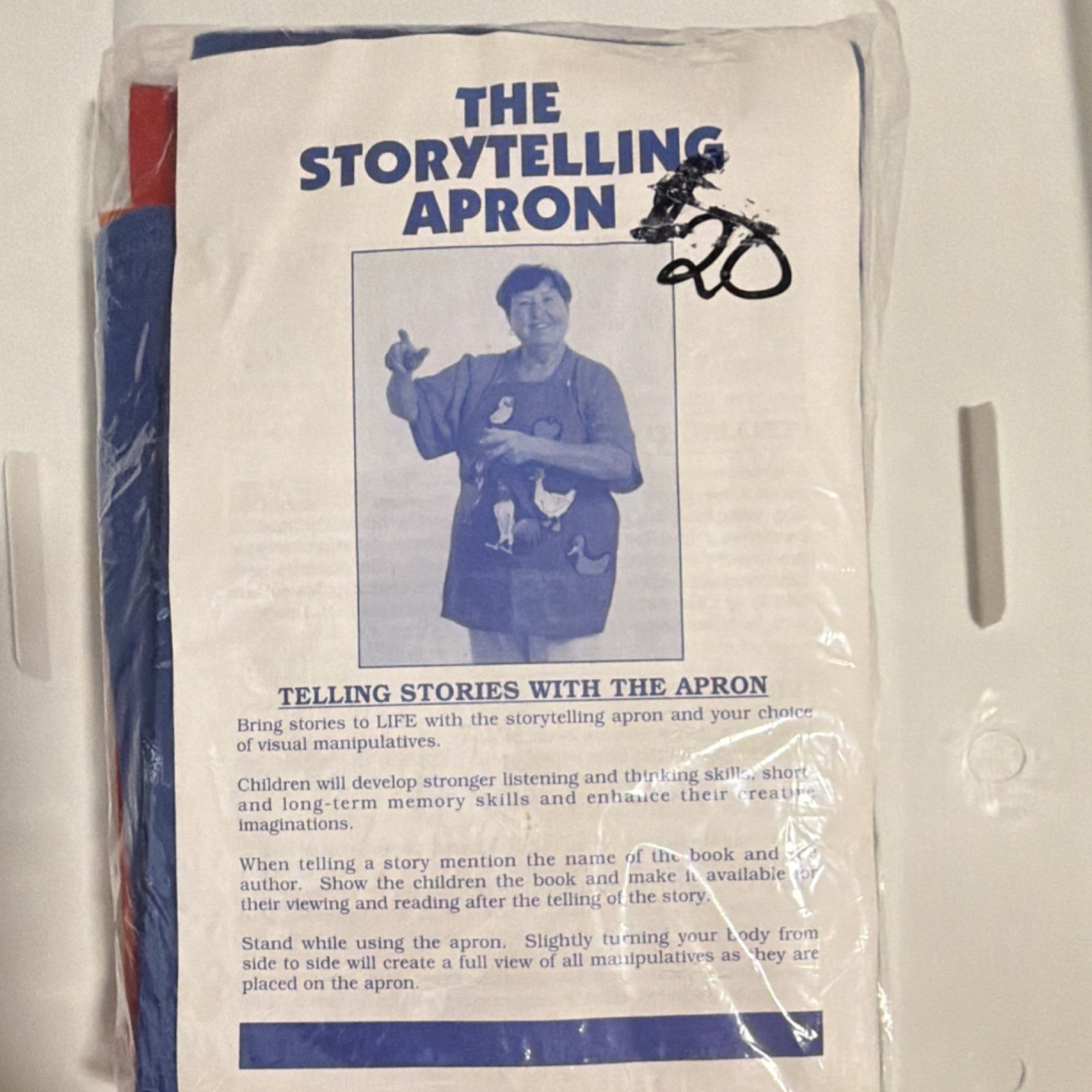 Storytelling Apron Educational Toy Red Arts & Crafts for Kids 4-11 Years