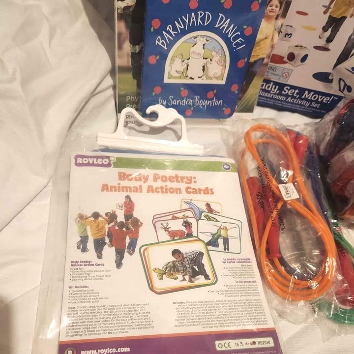 Kaplan PALS Duffle Kit #32854 Classroom Movement & Literacy Set w/ Accessories